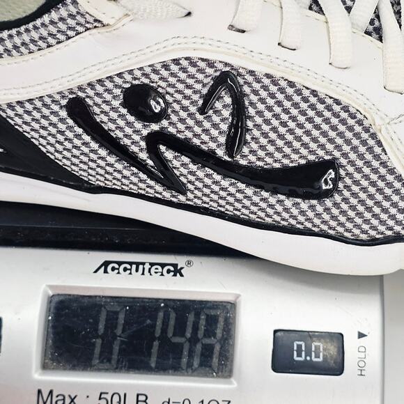 ZUMBA Classic Shoe Womens 9 Dance Fitness Exercise Workout Athletic 131301 White - Picture 9 of 9